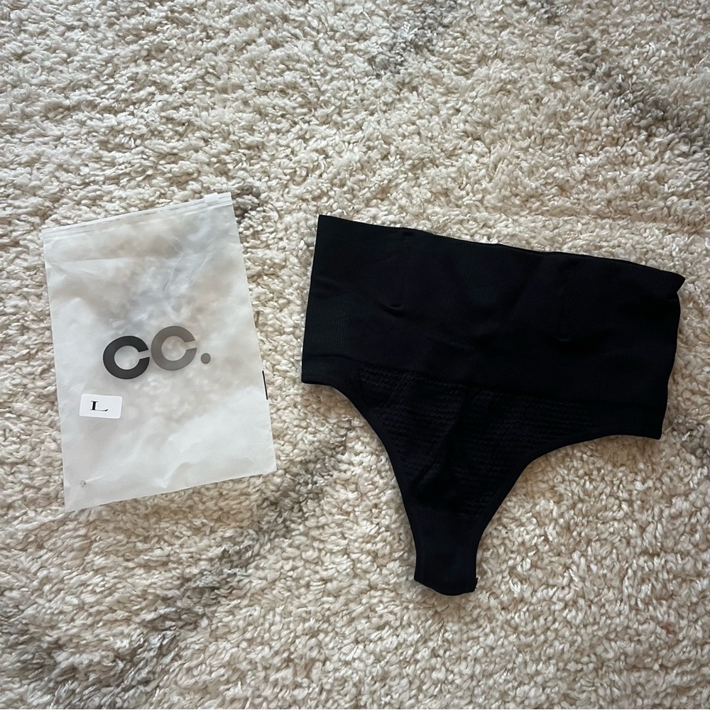NWOT High-Waist Nude Shapewear - Black and Beige - Picture 4 of 9